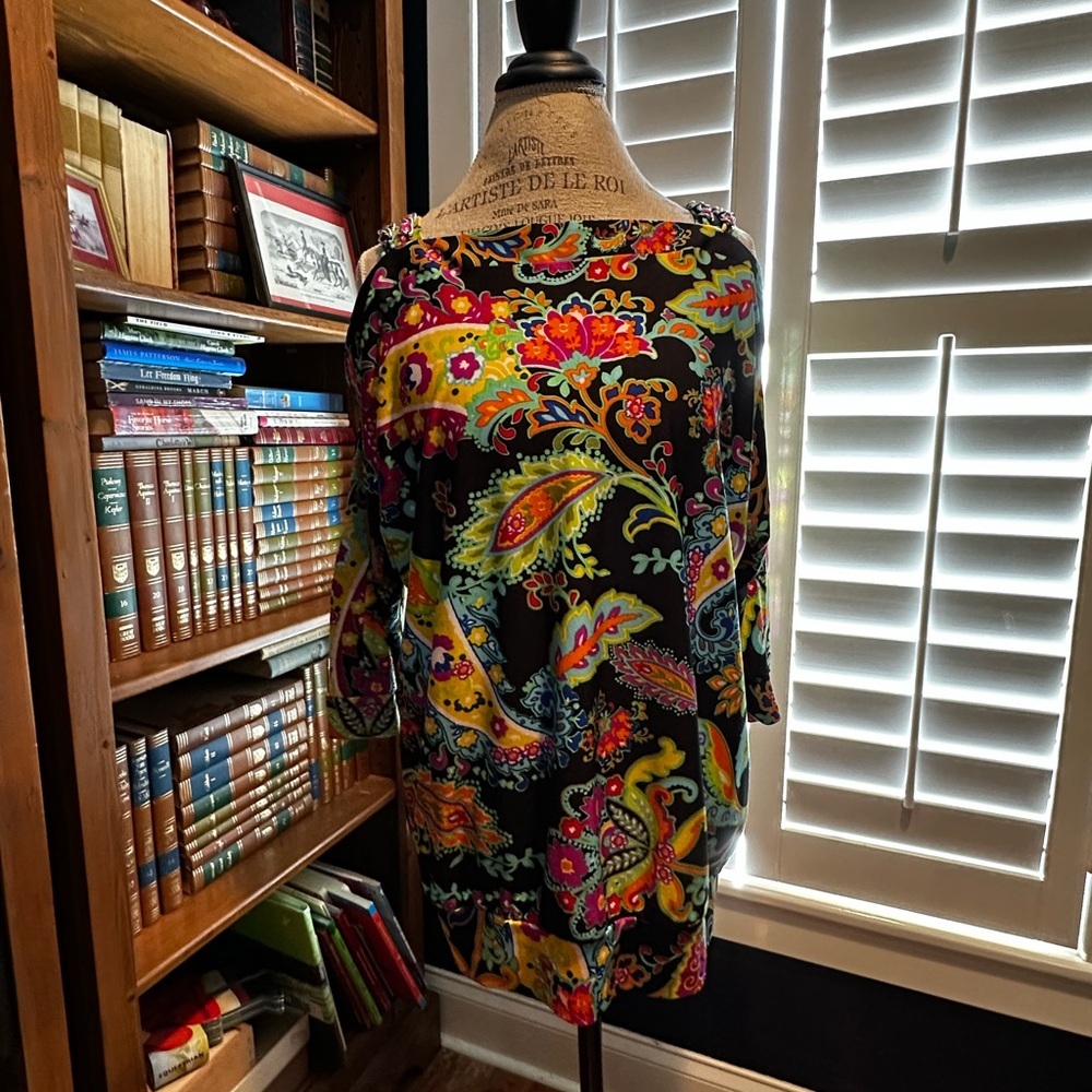 Peck & Peck Black Multicolor Floral Top
